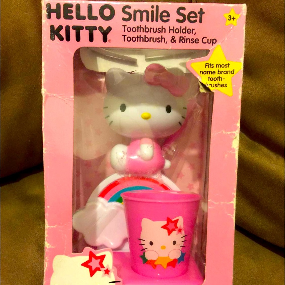 Hello Kitty Rare Smile Set